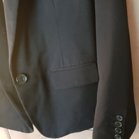 A NEW DAY FOR TARGET NAVY BLAZER SIZE 4 $20 - Picture 3 of 7